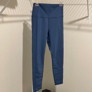 LIKE NEW Spiritual Gangster 7/8, high rise leggings